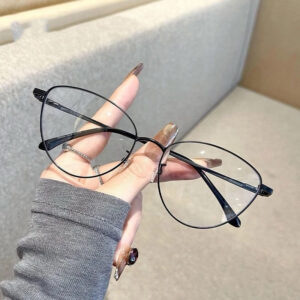 Gọng kính kim loại dáng oval